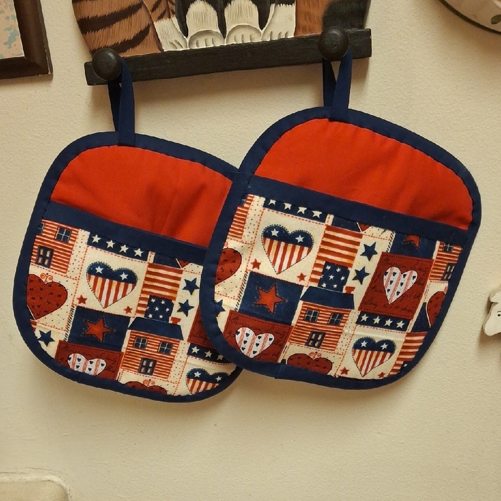 Patriotic Red and Blue Pot Holders